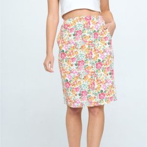 Women's Pink Floral Pencil Skirt